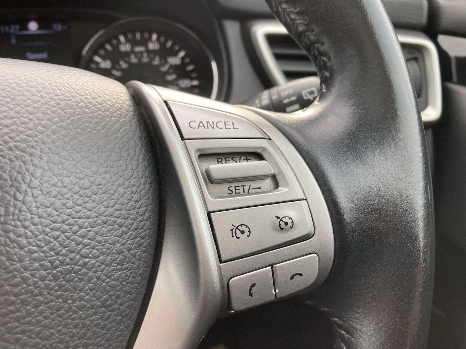 Used Nissan Qashqai 2016 for sale - 76537691: Photo 51