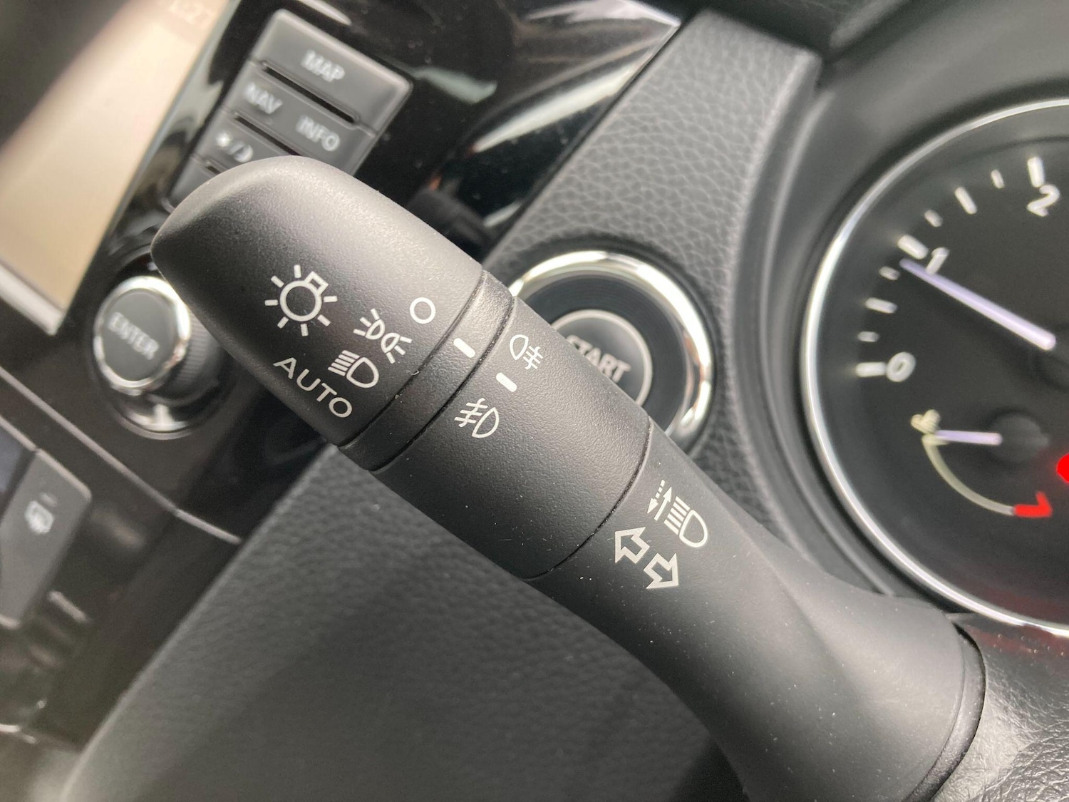 Used Nissan Qashqai 2016 for sale - 76537691: Photo 54