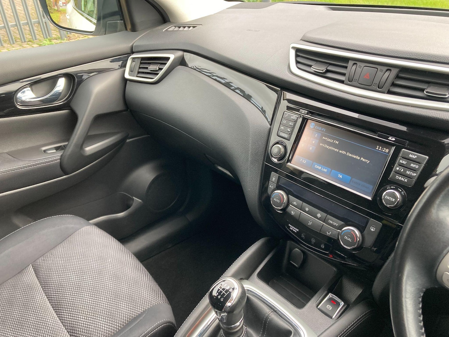 Used Nissan Qashqai 2016 for sale - 76537691: Photo 63