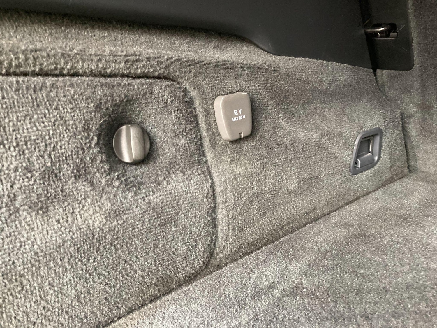 Used Volvo V60 2014 for sale - 76432355: Photo 30