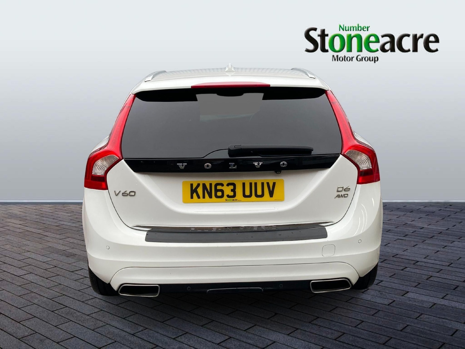 Used Volvo V60 2014 for sale - 76432355: Photo 6