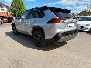 Used Toyota RAV4 2019 for sale - 78796845: Photo