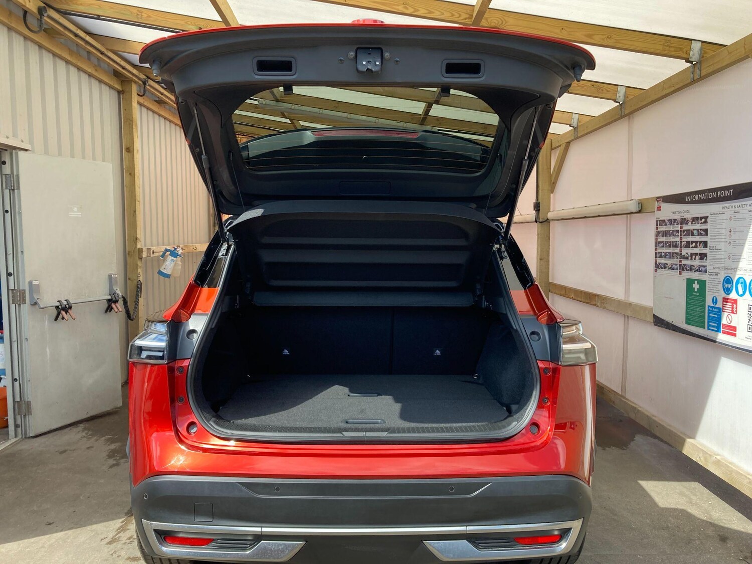 Vehicle 29