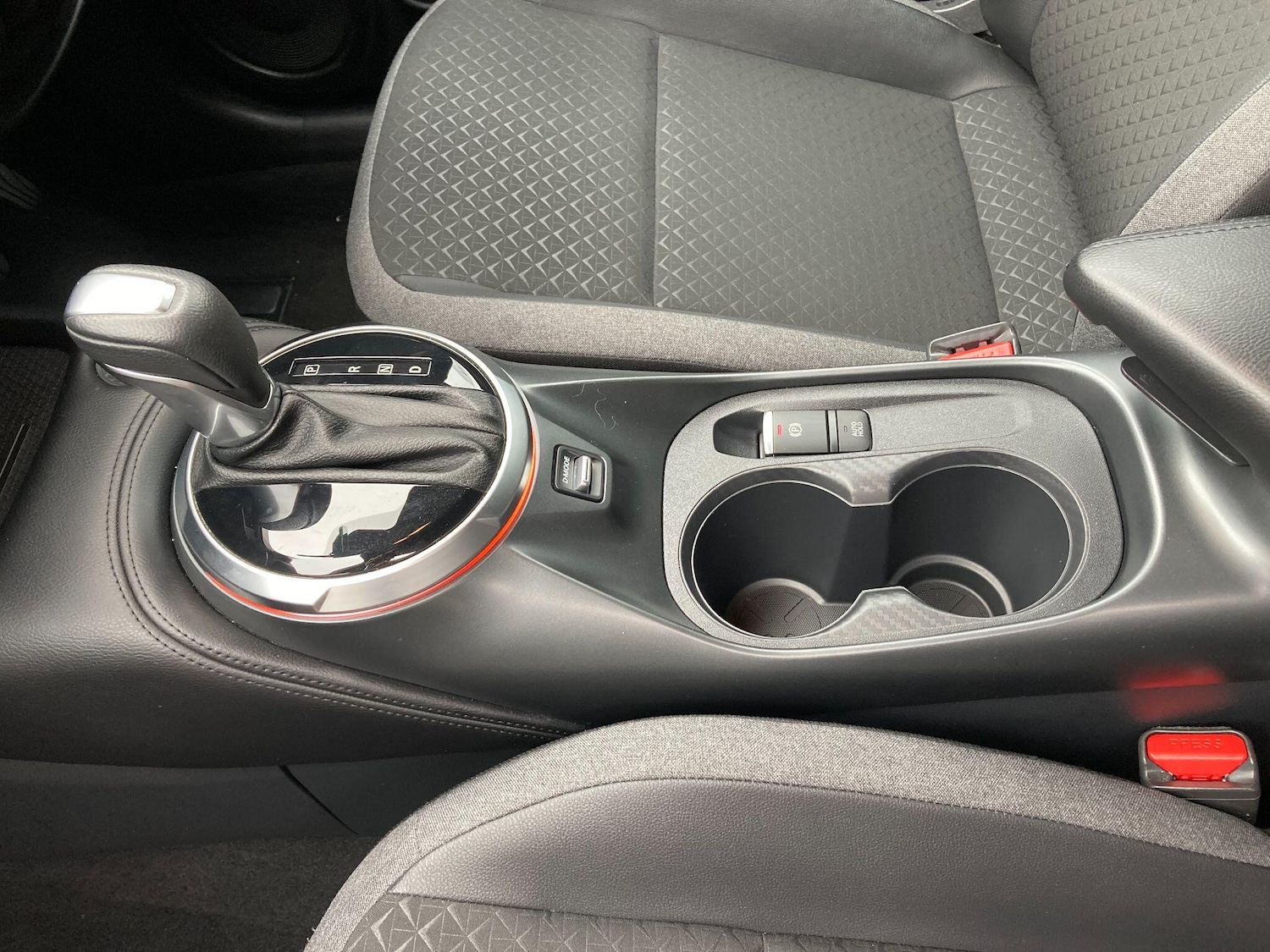 Used Nissan Juke 2024 for sale - 76446460: Photo 30