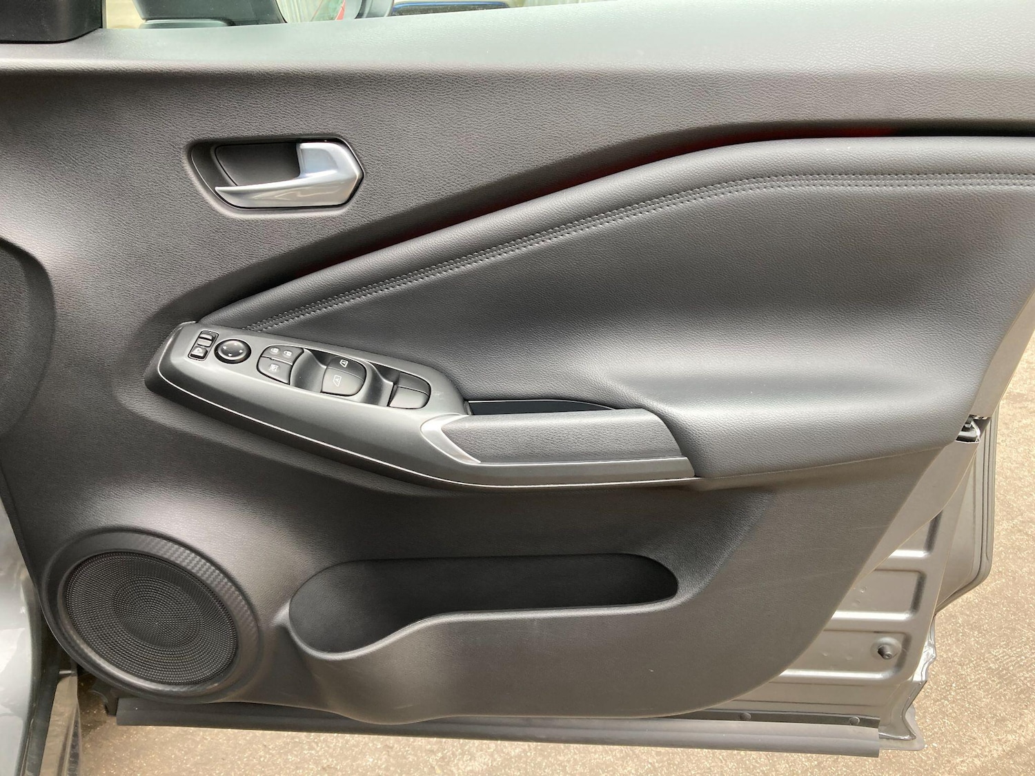 Used Nissan Juke 2024 for sale - 76446460: Photo 42