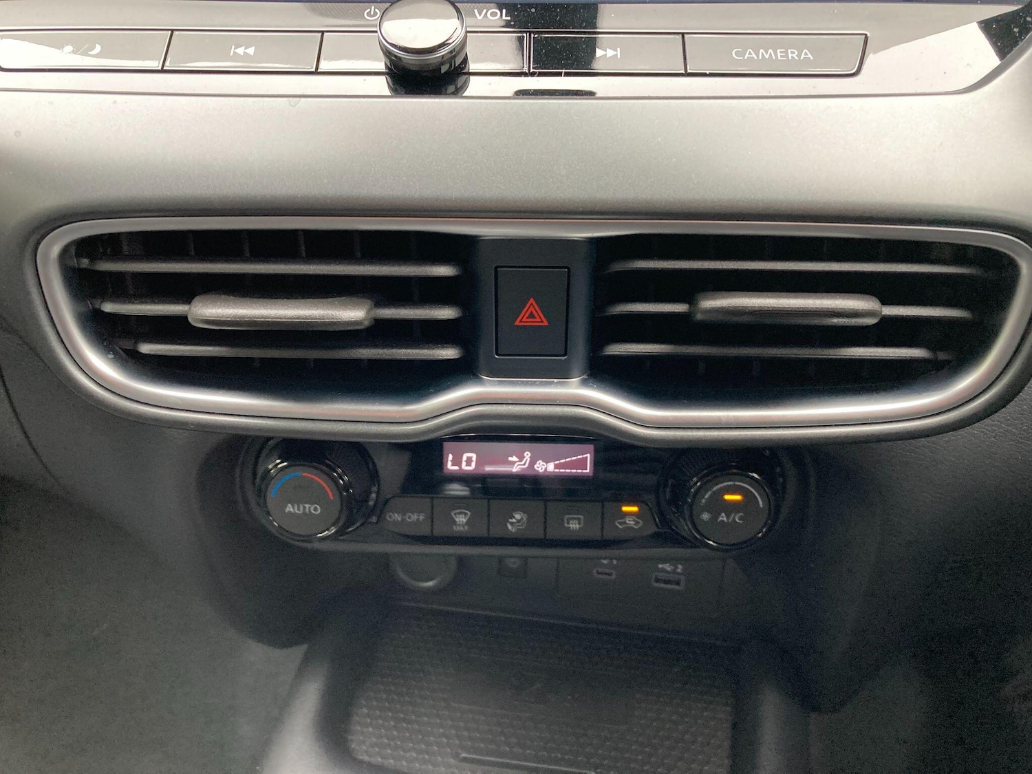 Used Nissan Juke 2024 for sale - 76446460: Photo 56