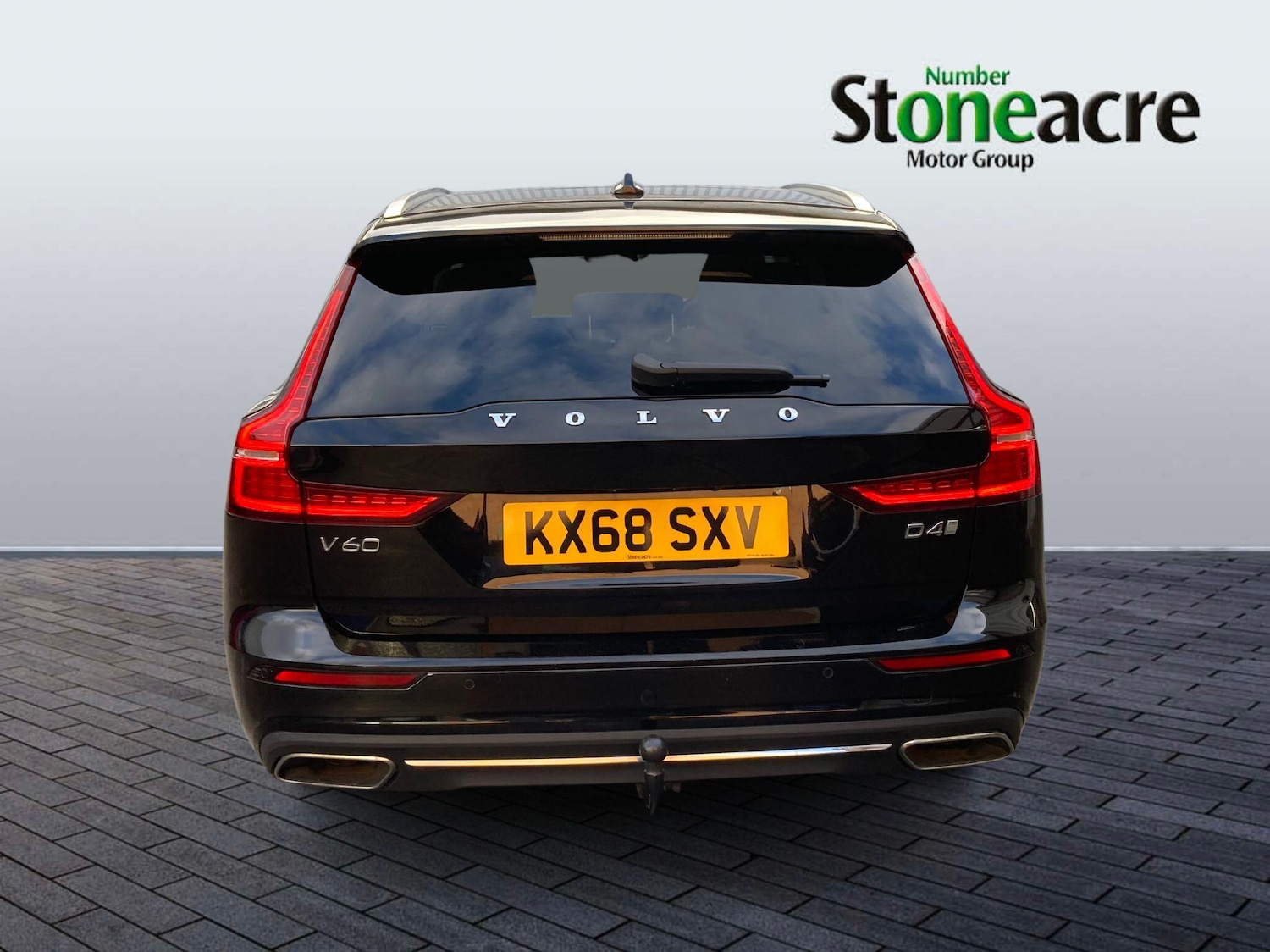 Used Volvo V60 2018 for sale - 76361304: Photo 6