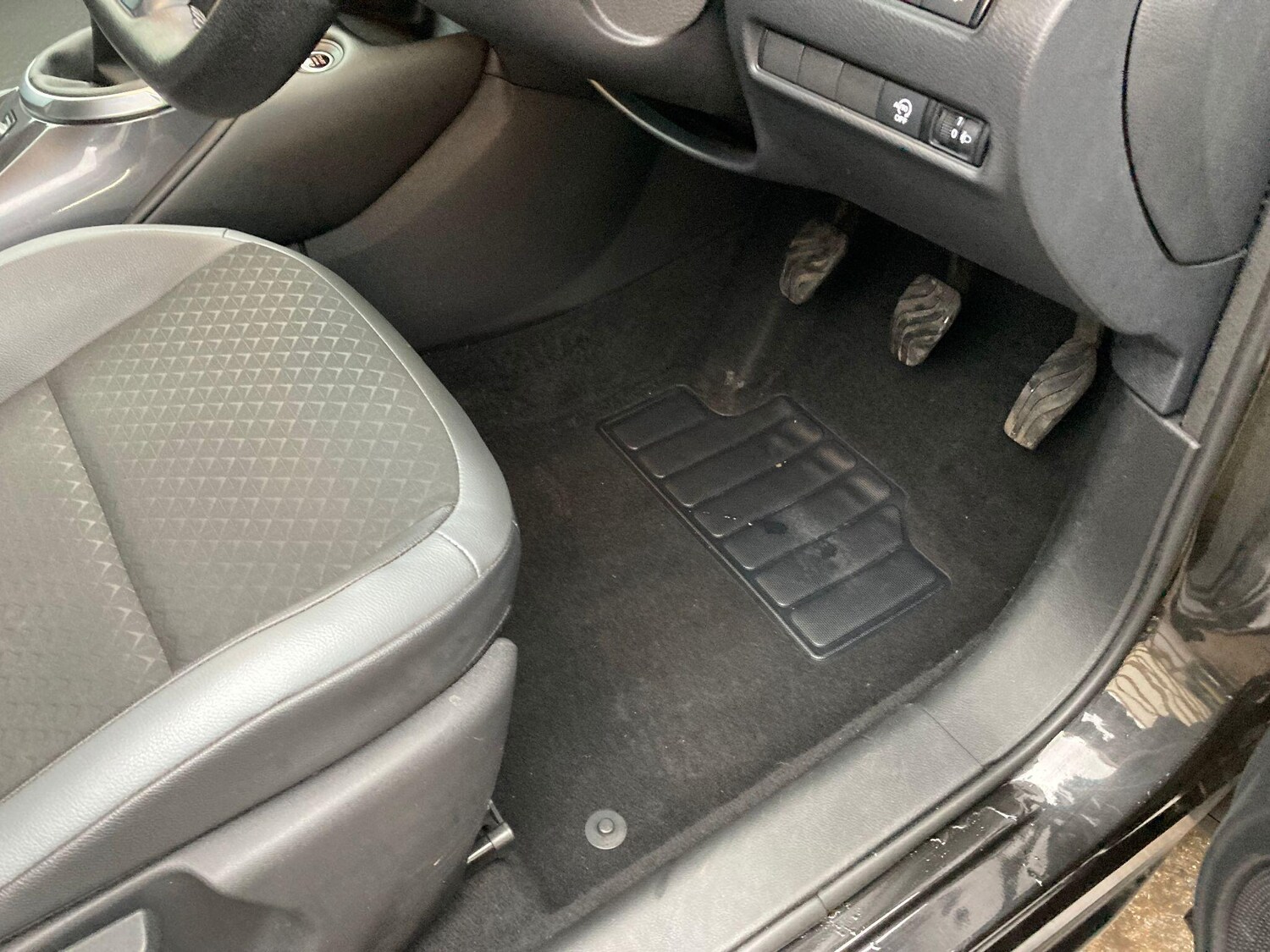 Used Nissan Juke 2022 for sale - 76633125: Photo 48