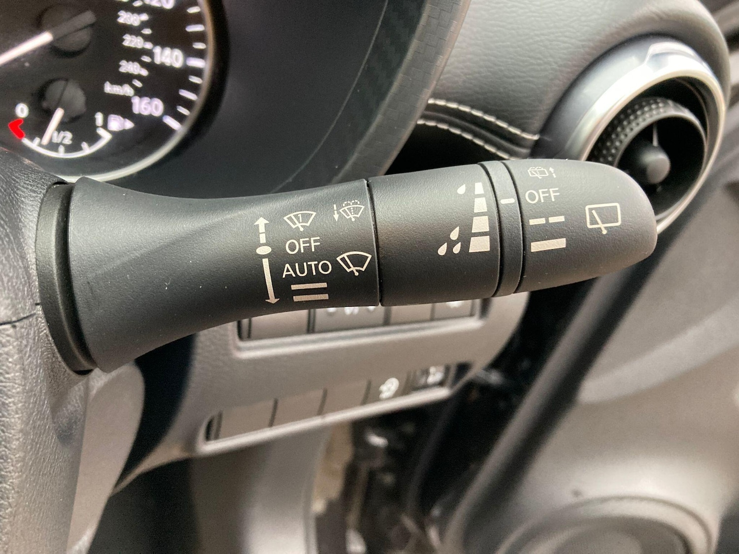 Used Nissan Juke 2022 for sale - 76633125: Photo 55