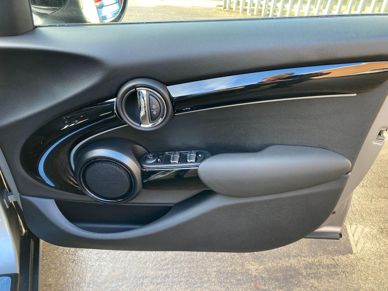 Used MINI Hatch 2022 for sale - 76597408: Photo 50