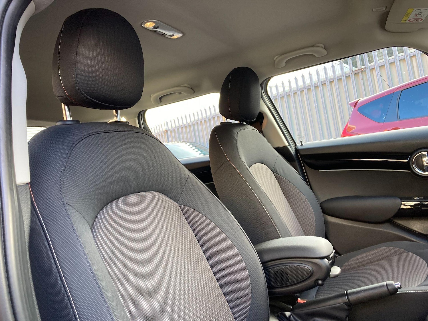 Used MINI Hatch 2022 for sale - 76597408: Photo 56