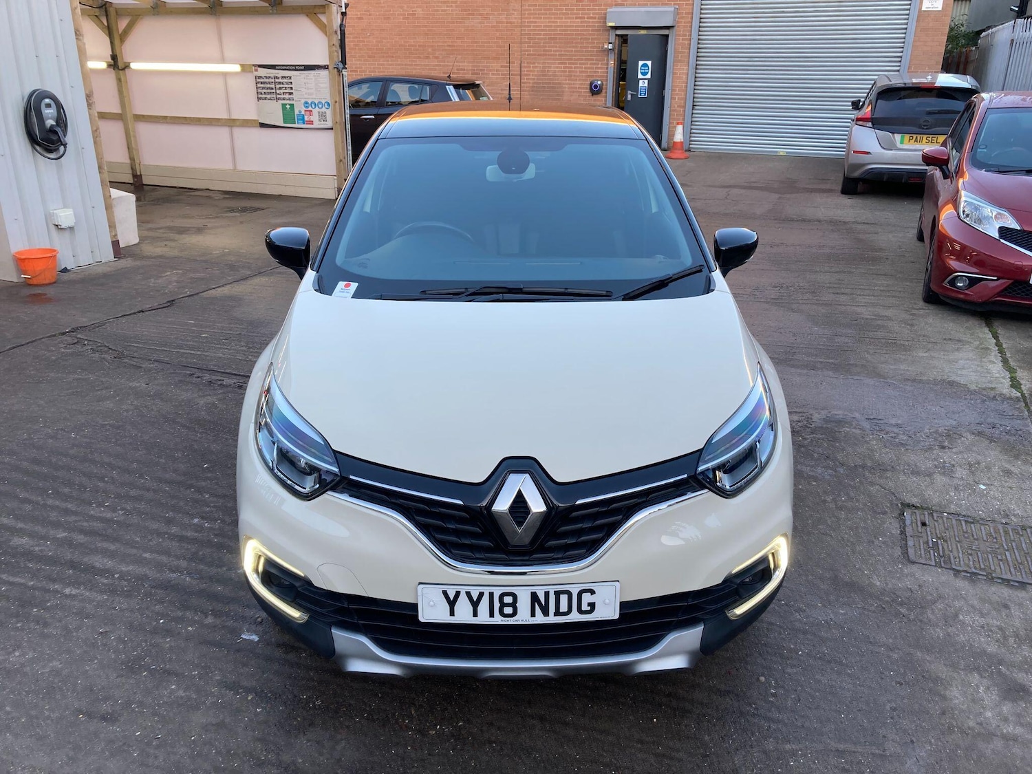 Used Renault Captur 2018 for sale - 76936290: Photo 17