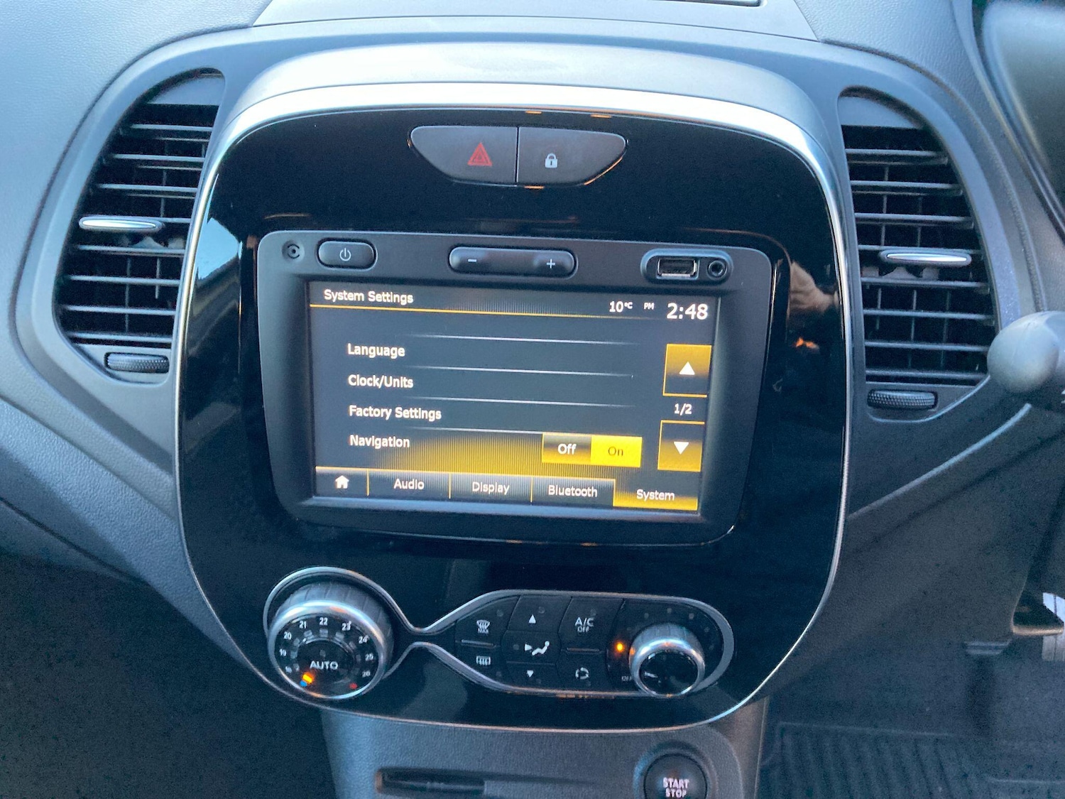 Used Renault Captur 2018 for sale - 76936290: Photo 58