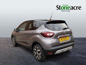 Used Renault Captur 2019 for sale - 76899312: Photo