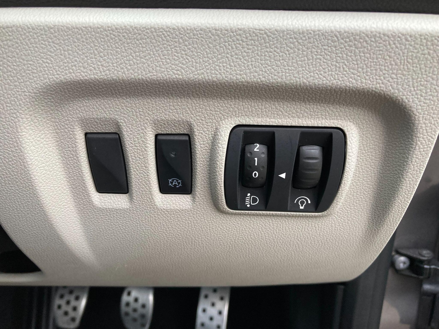 Used Renault Captur 2019 for sale - 76899312: Photo 57