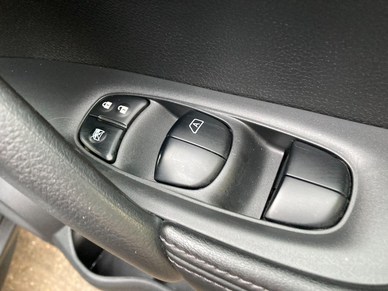 Used Nissan X-Trail 2021 for sale - 76446792: Photo 51