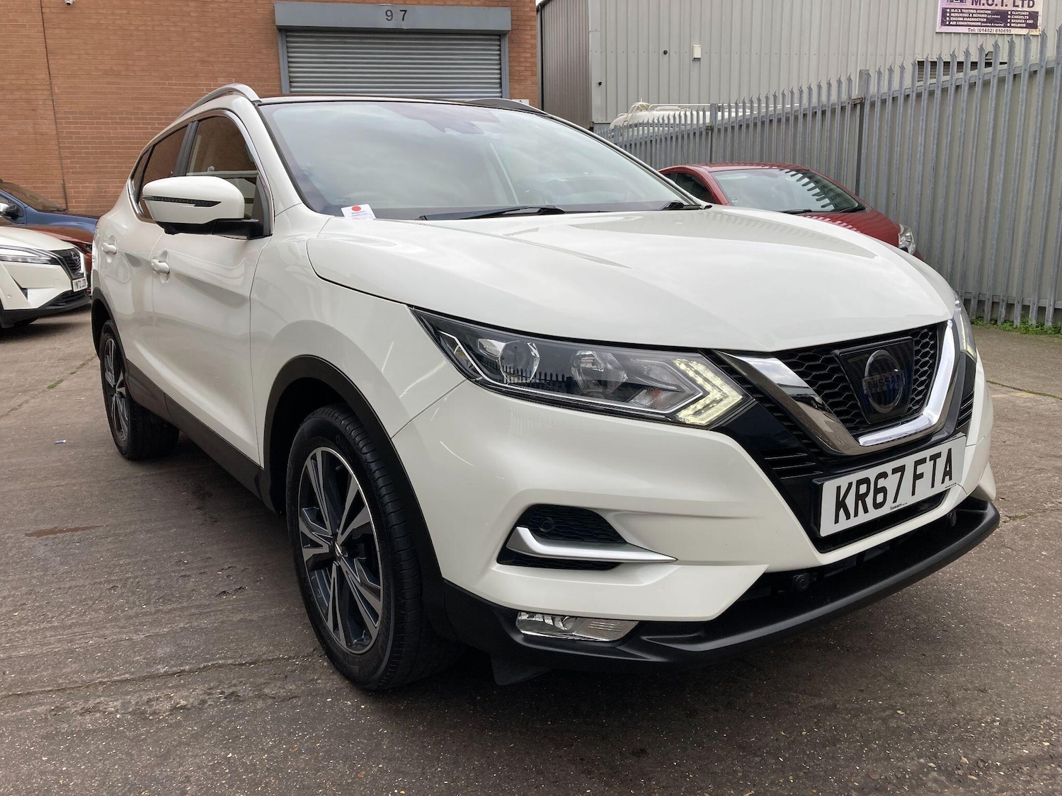 Used Nissan Qashqai for sale - 76246924: Photo 16