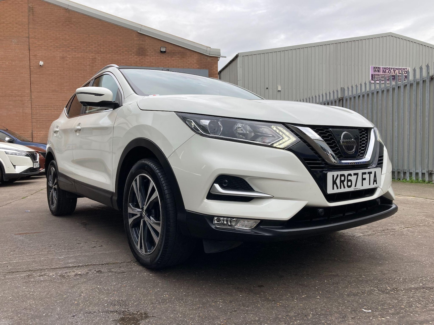 Used Nissan Qashqai for sale - 76246924: Photo 17