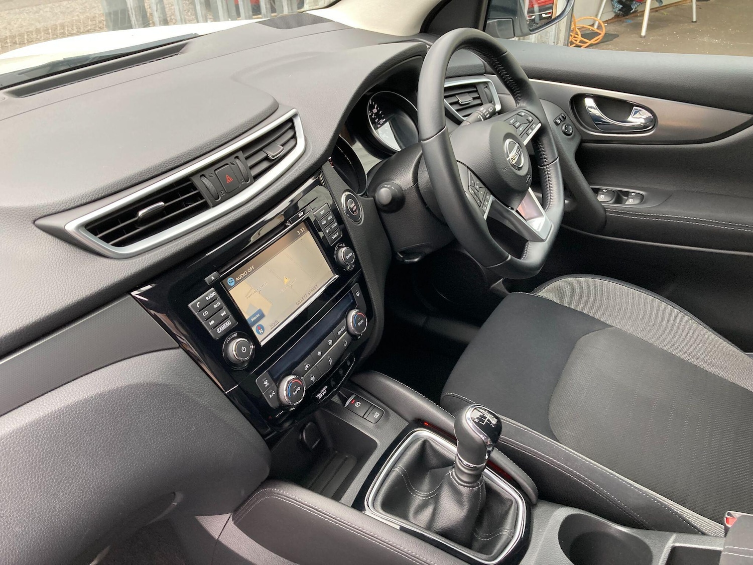 Used Nissan Qashqai for sale - 76246924: Photo 28