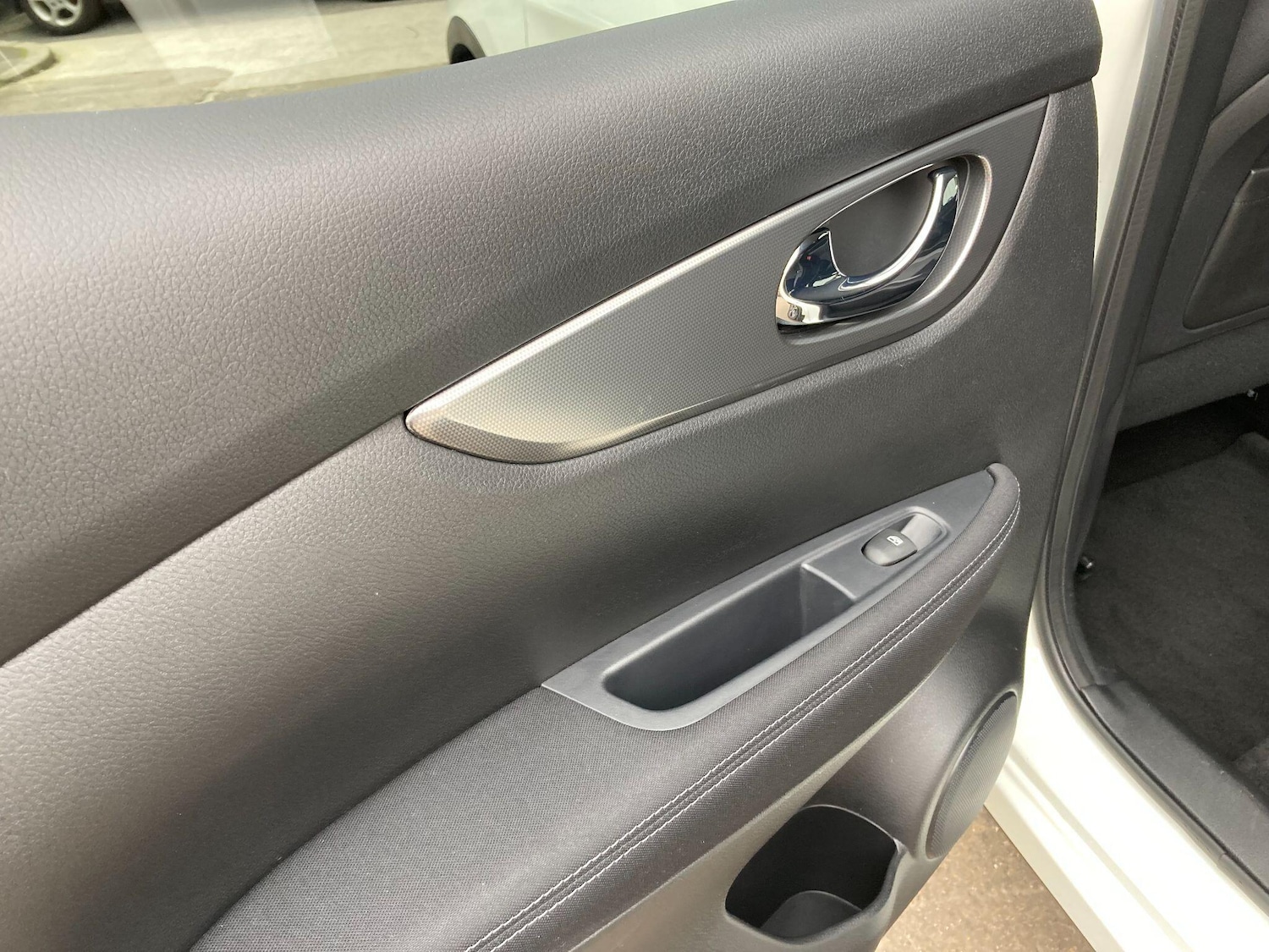 Used Nissan Qashqai for sale - 76246924: Photo 33
