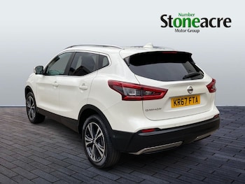 Used Nissan Qashqai 2017 for sale - 76246924: Photo