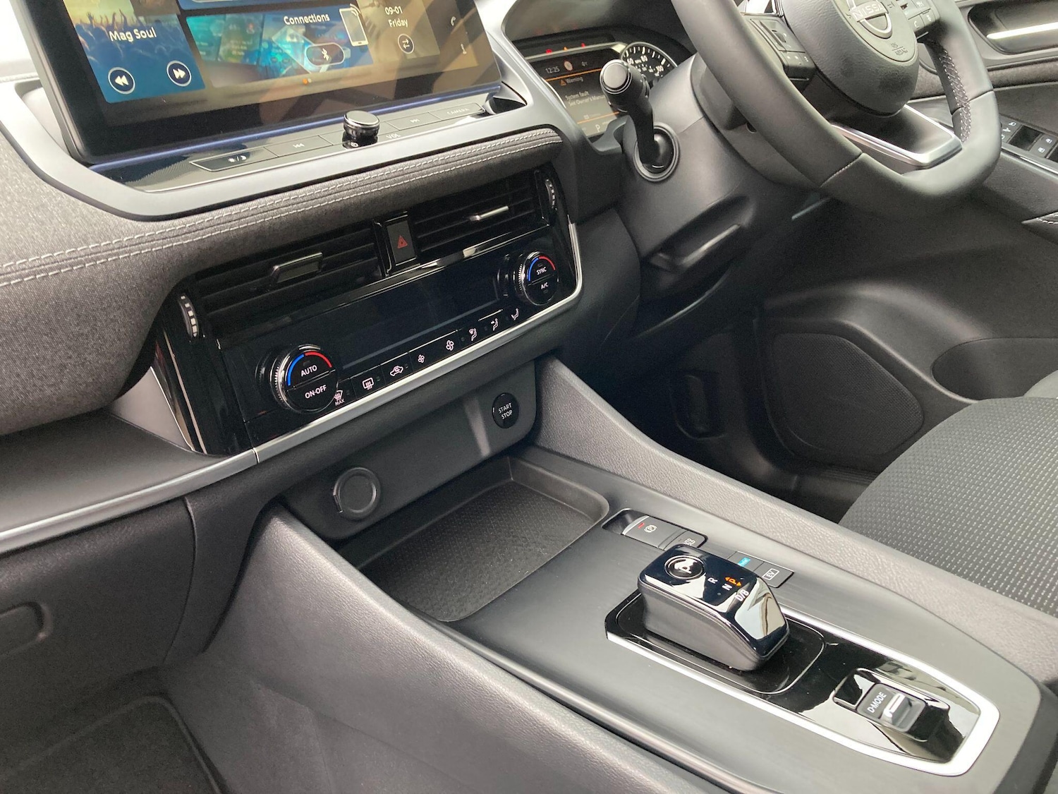 Used Nissan Qashqai 2025 for sale - 77400642: Photo 31