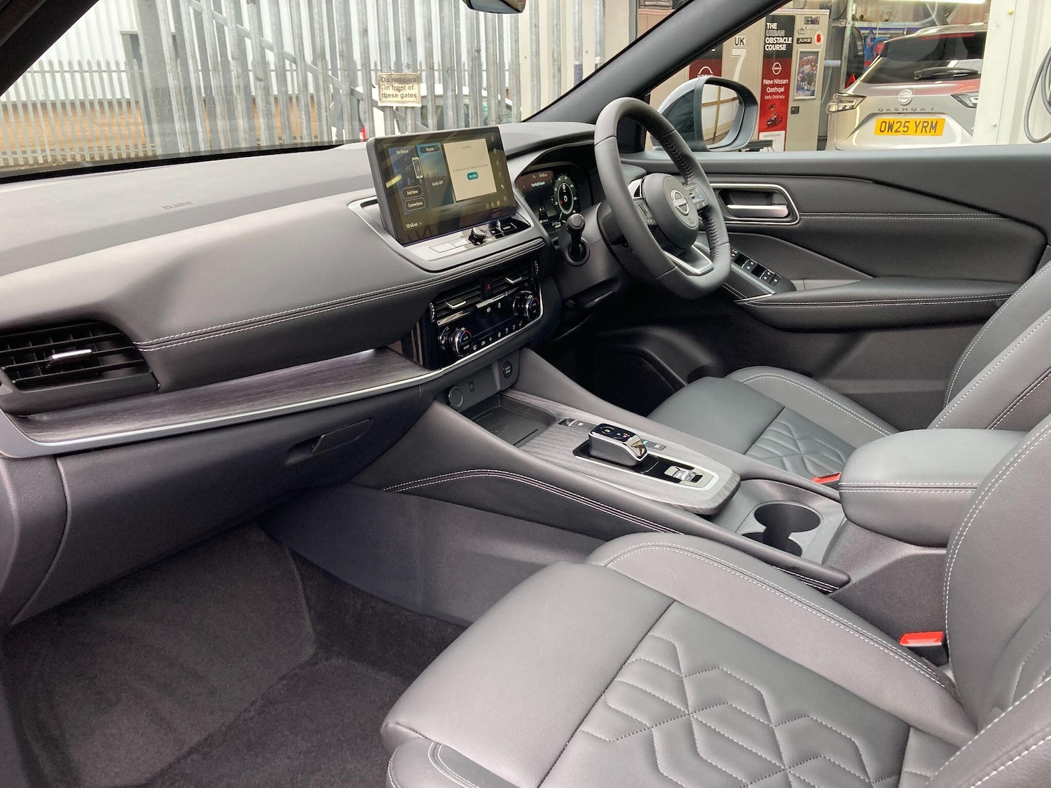 Used Nissan Qashqai for sale - 77230177: Photo 32