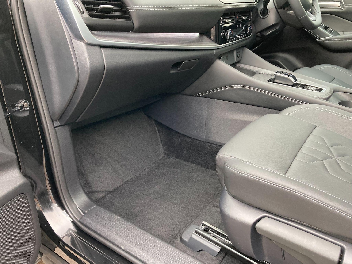 Used Nissan Qashqai for sale - 77230177: Photo 38