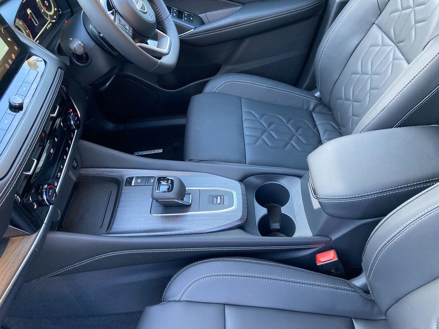 Used Nissan Qashqai for sale - 78147782: Photo 30