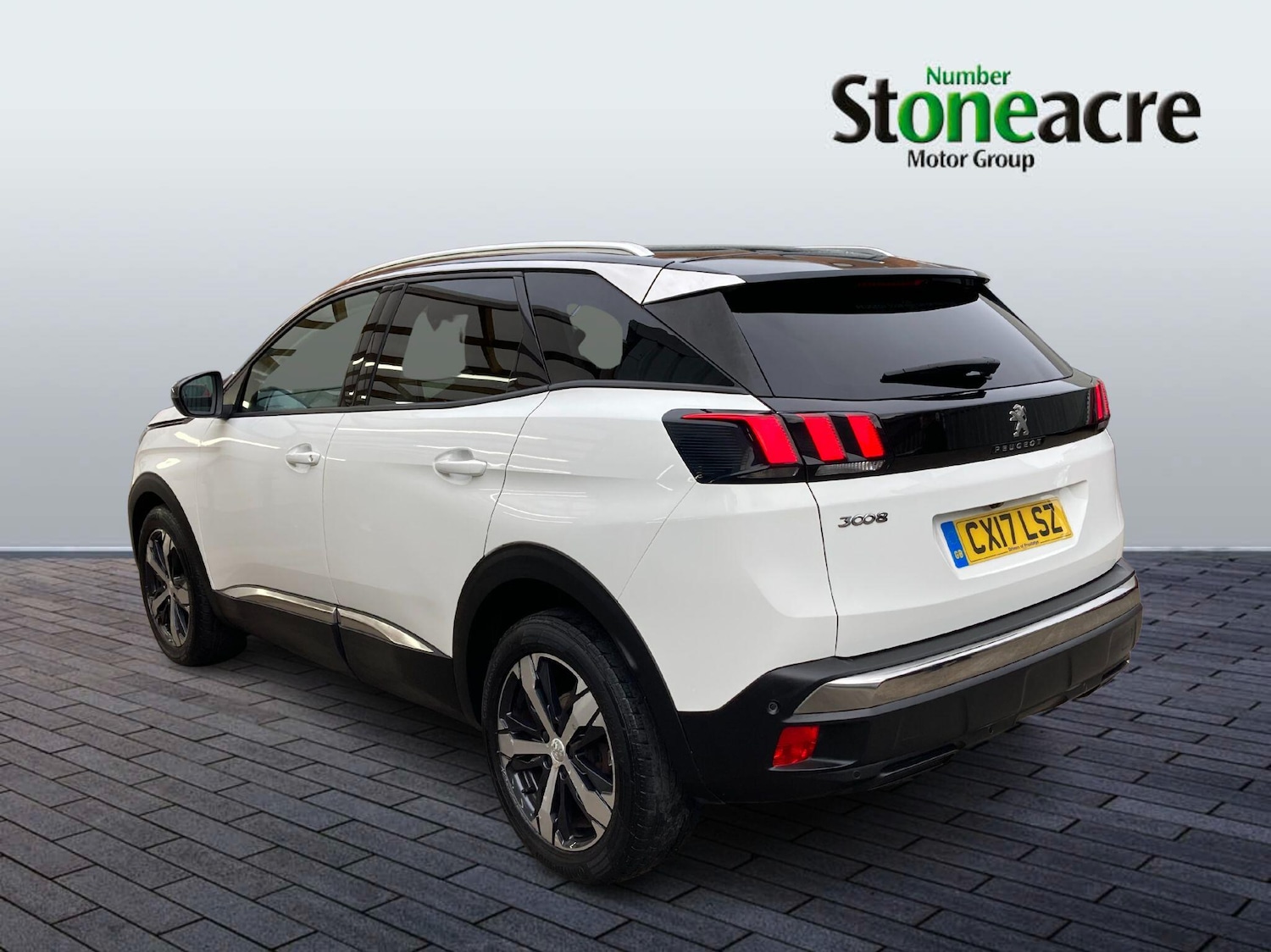 Used Peugeot 3008 2017 for sale - 77683435: Photo 4
