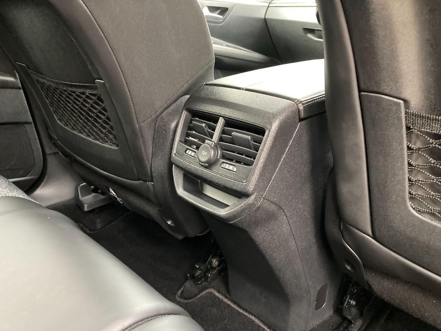 Used Peugeot 3008 2017 for sale - 77683435: Photo 42