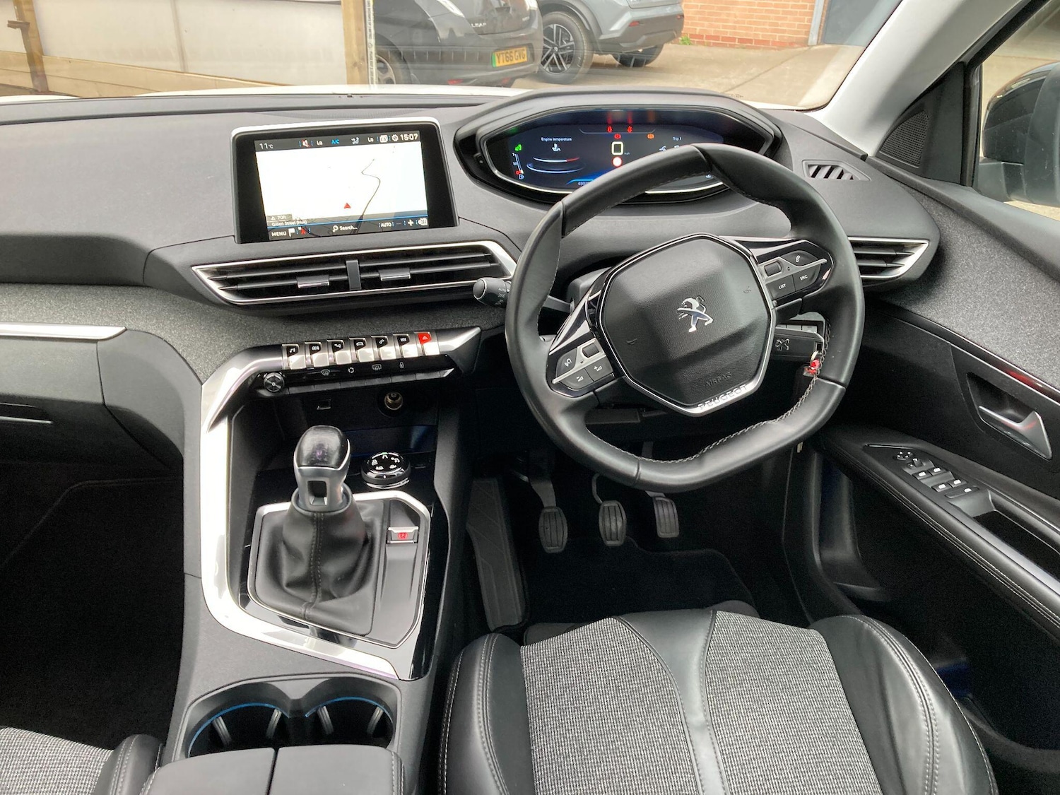 Used Peugeot 3008 2017 for sale - 77683435: Photo 43