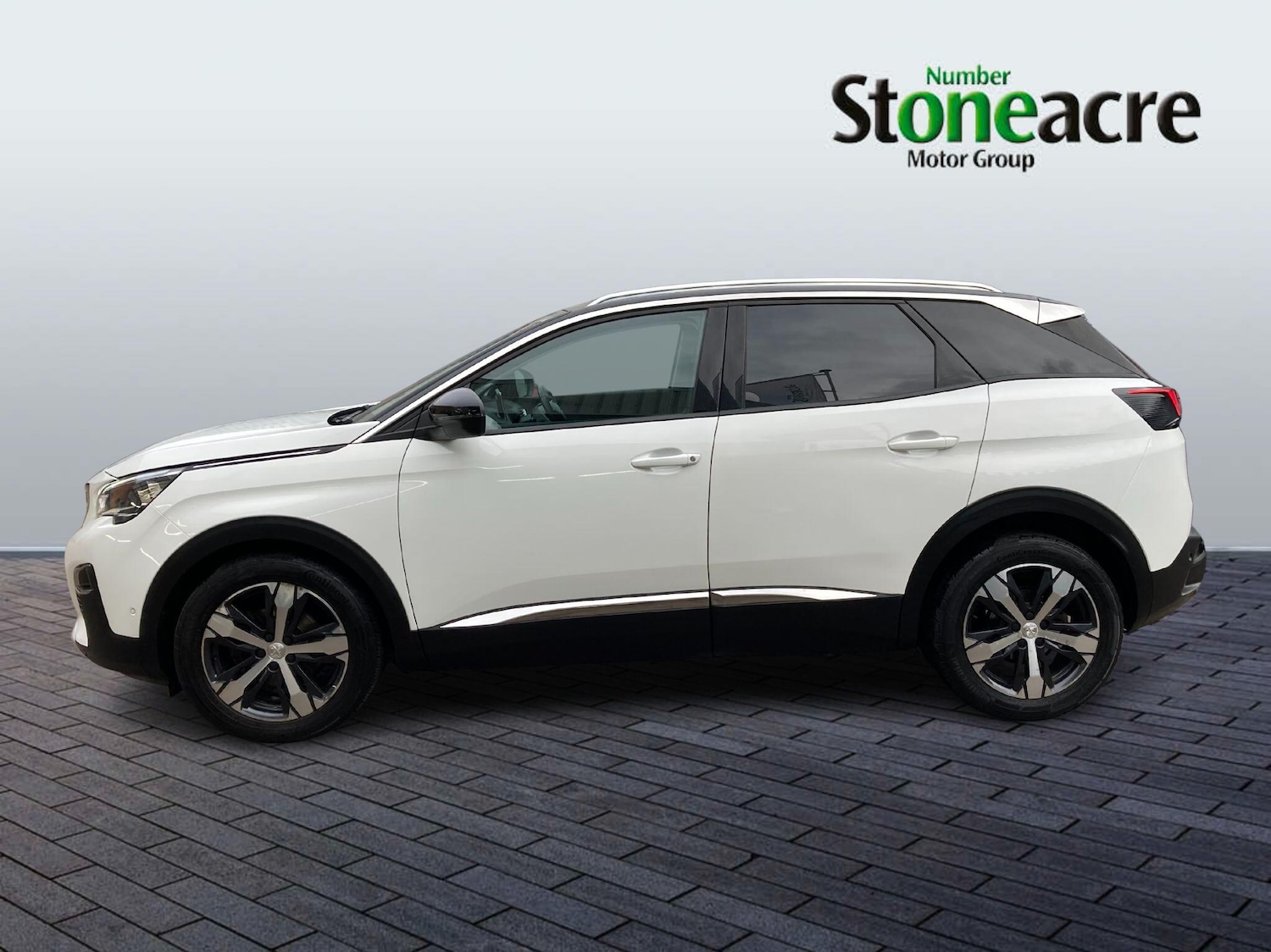 Used Peugeot 3008 2017 for sale - 77683435: Photo 5