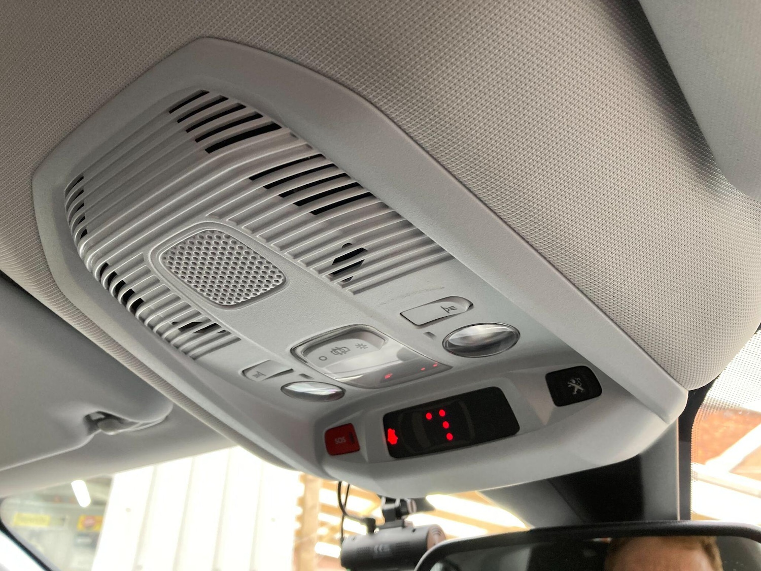 Used Peugeot 3008 2017 for sale - 77683435: Photo 52