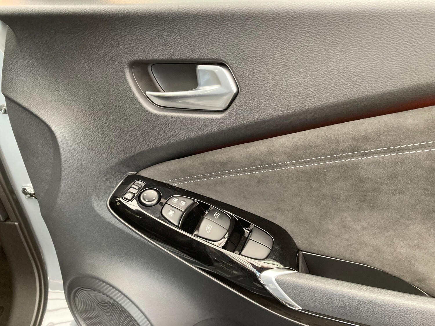 Used Nissan Juke for sale - 77893098: Photo 42