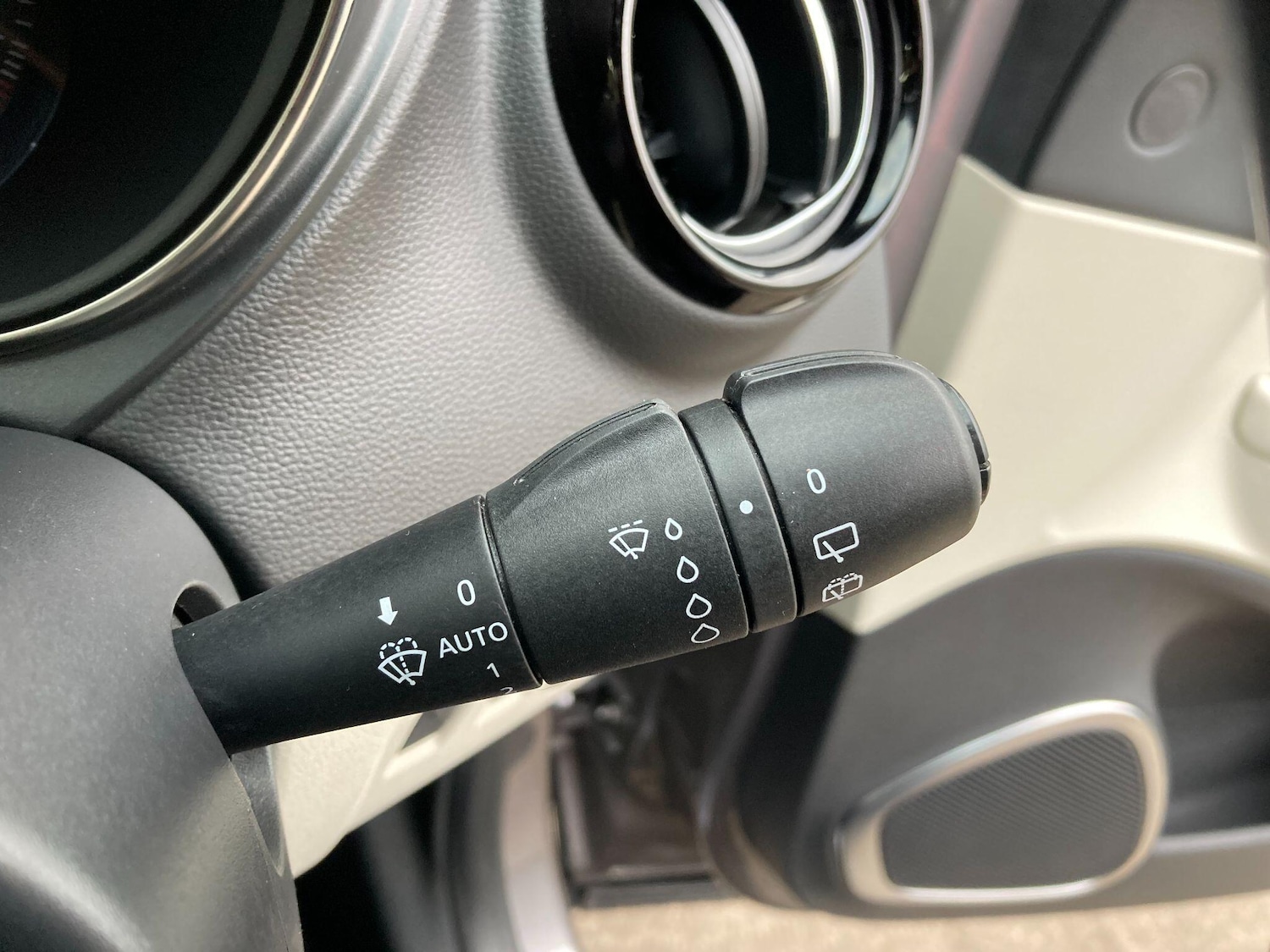 Used Renault Captur 2019 for sale - 76380617: Photo 62
