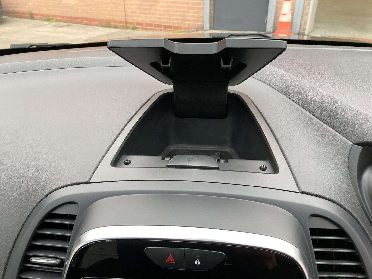 Used Renault Captur 2019 for sale - 76380617: Photo 65