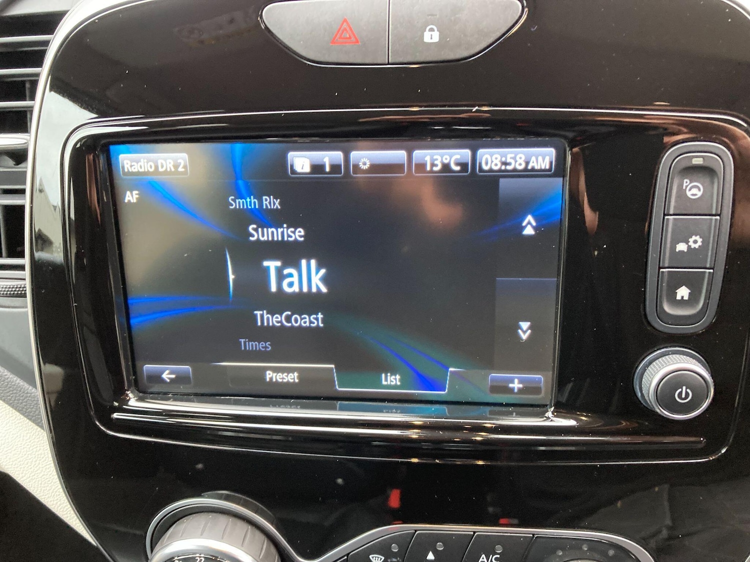 Used Renault Captur 2019 for sale - 76380617: Photo 77