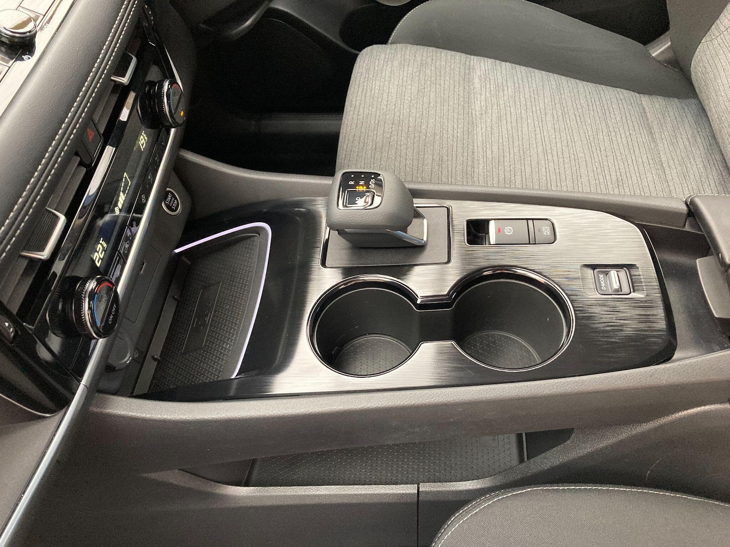 Used Nissan X-Trail 2024 for sale - 76137876: Photo 24