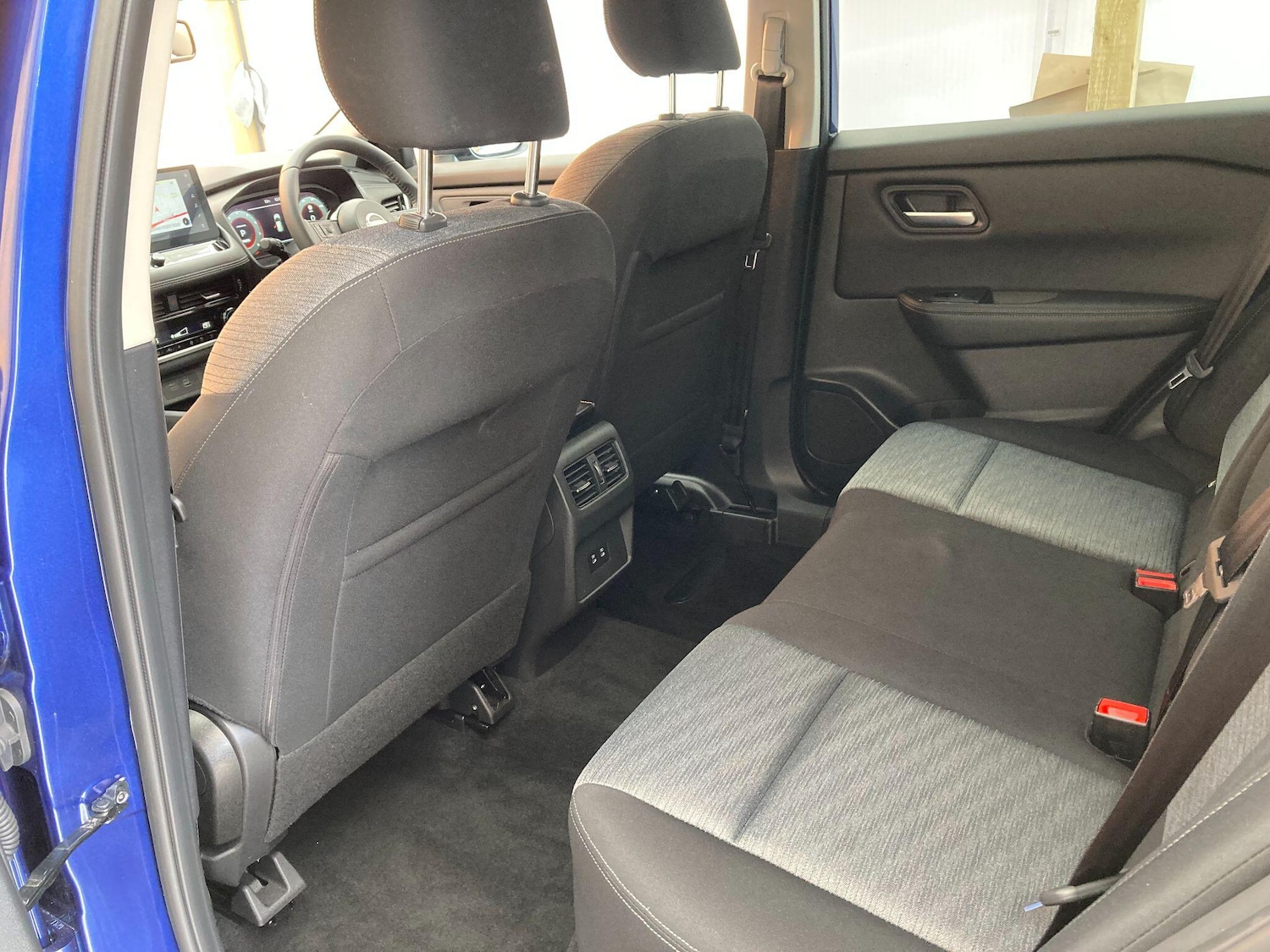 Used Nissan X-Trail 2024 for sale - 76137876: Photo 29