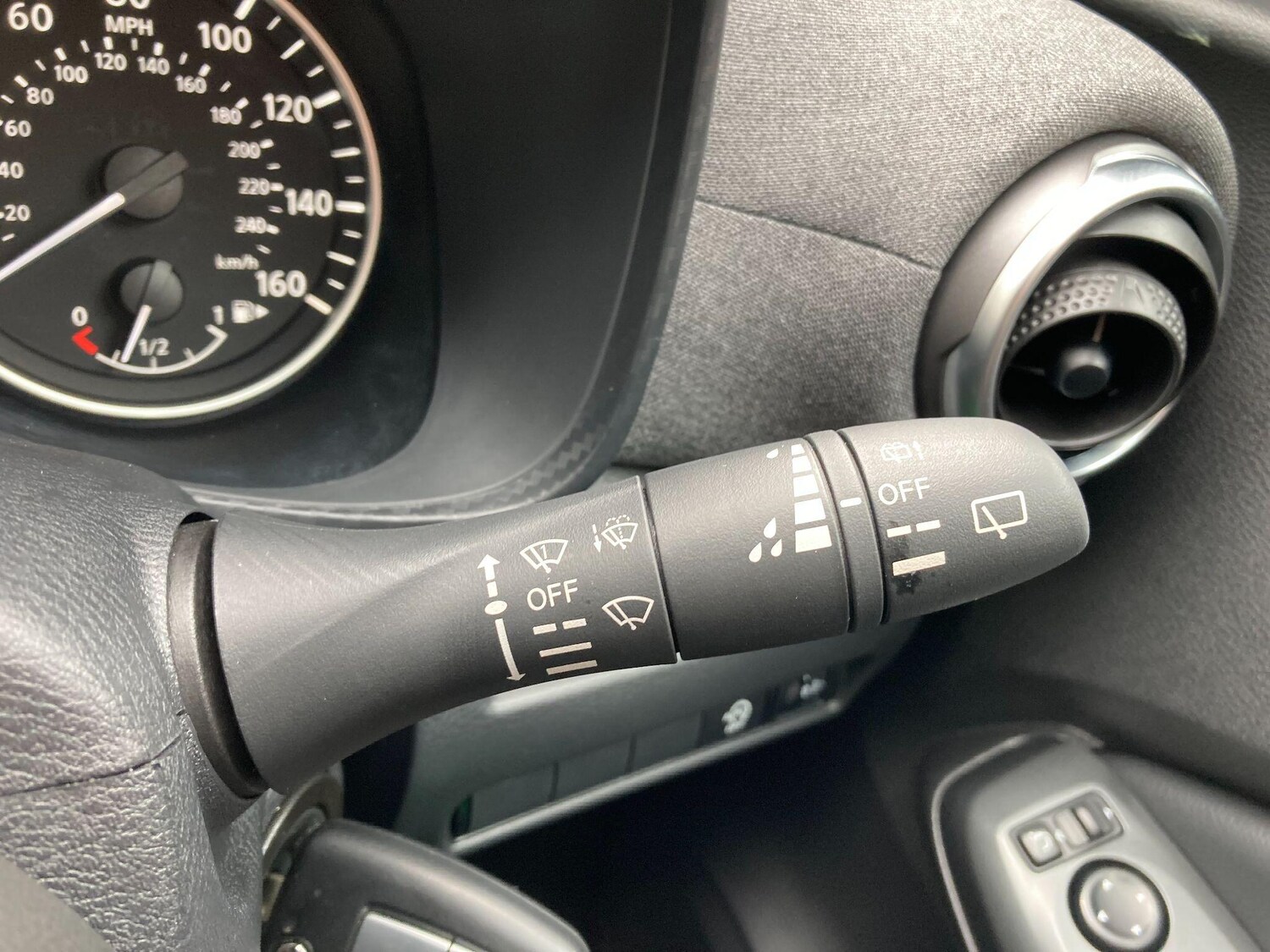 Used Nissan Juke 2024 for sale - 76000823: Photo 49