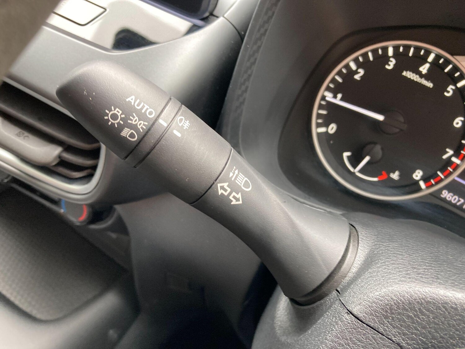 Used Nissan Juke 2024 for sale - 76000823: Photo 50
