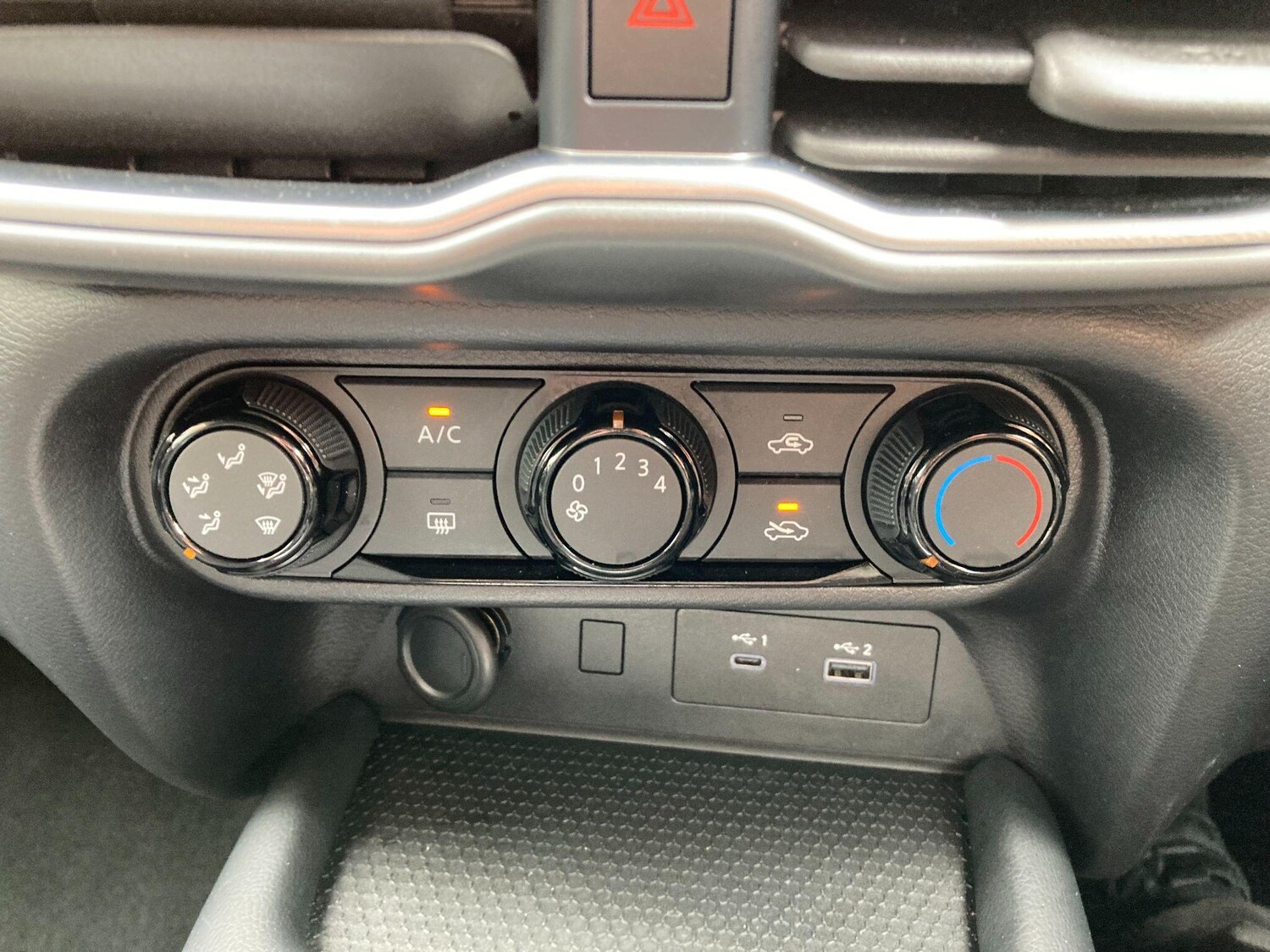 Used Nissan Juke 2024 for sale - 76000823: Photo 57