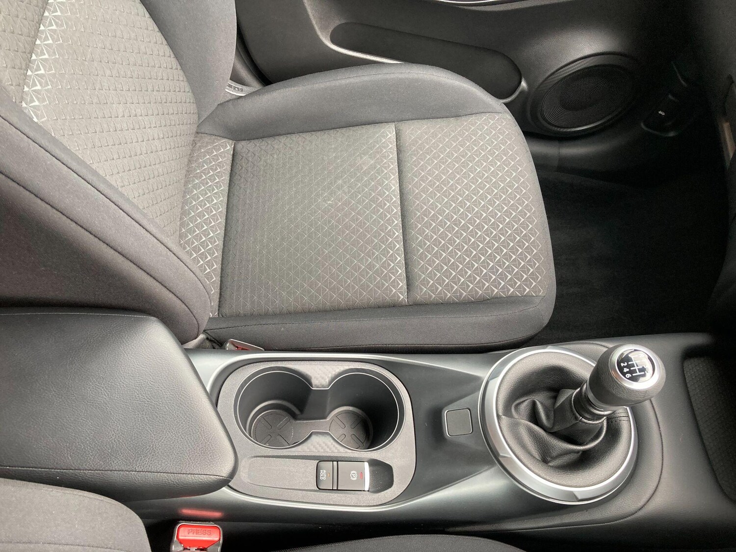 Used Nissan Juke 2024 for sale - 76000823: Photo 61