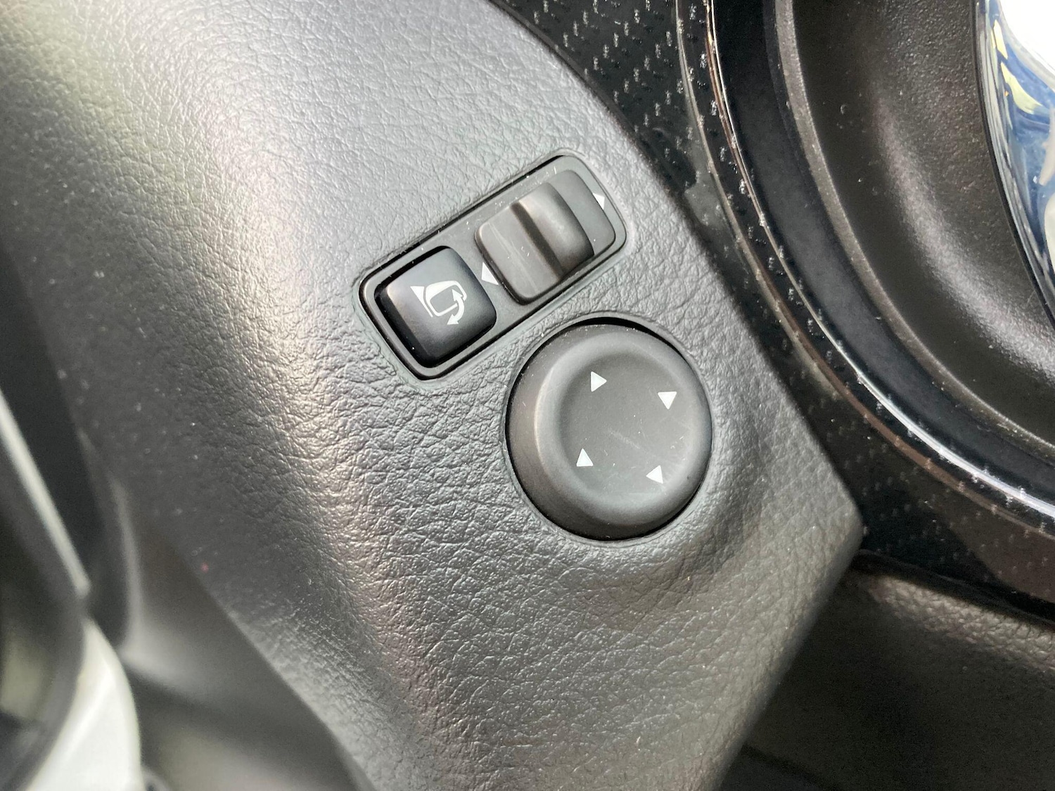 Used Nissan X-Trail 2020 for sale - 76409572: Photo 50