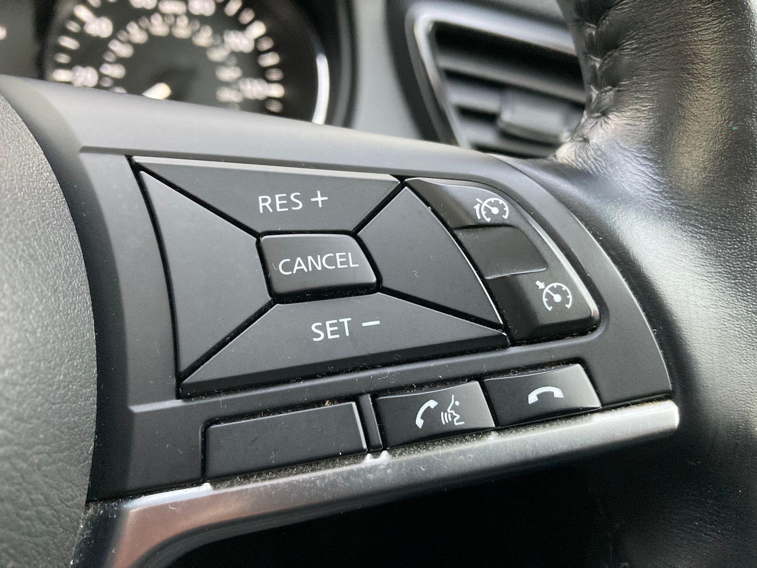 Used Nissan X-Trail 2020 for sale - 76409572: Photo 56