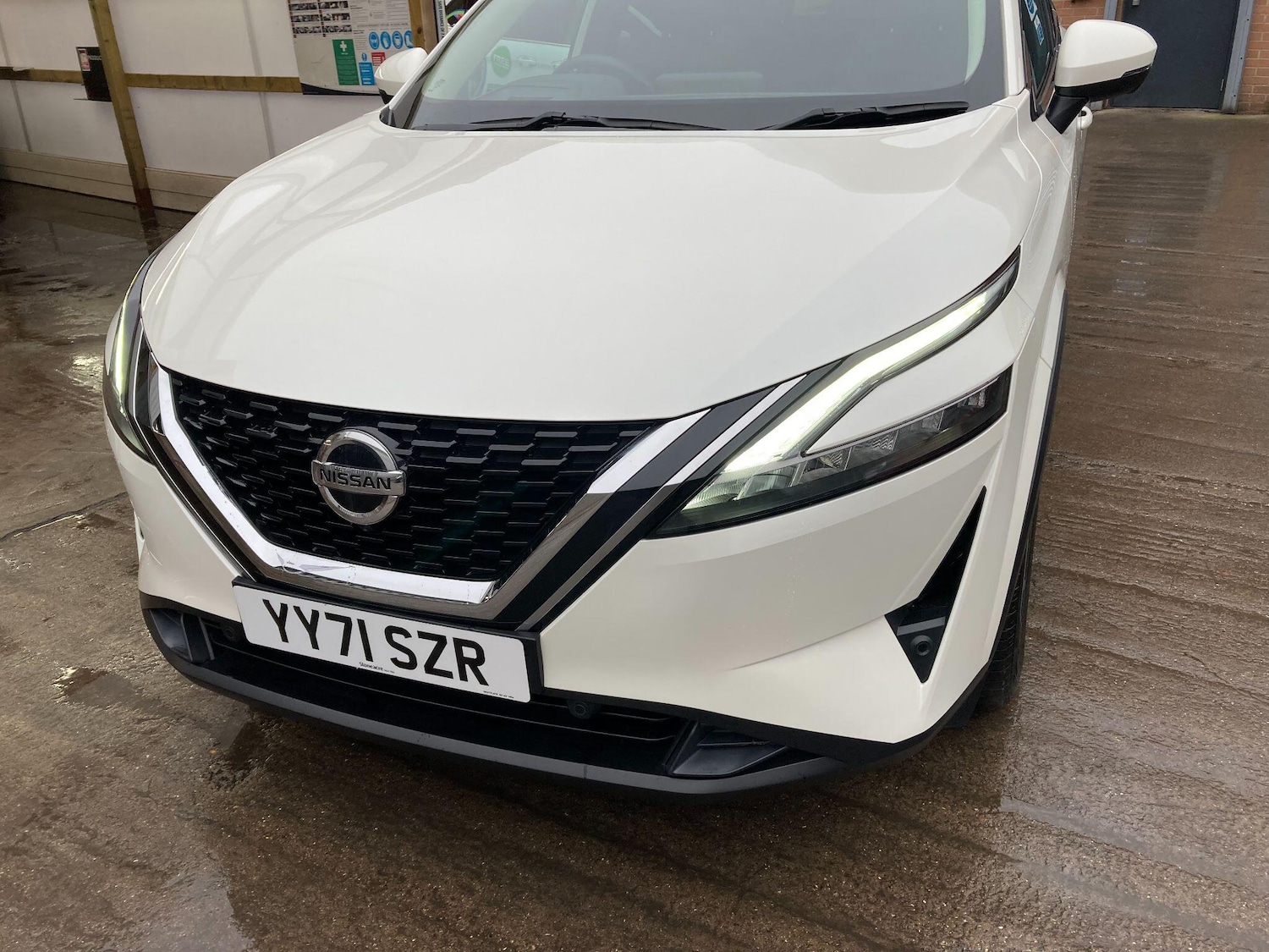 Used Nissan Qashqai for sale - 77306204: Photo 12