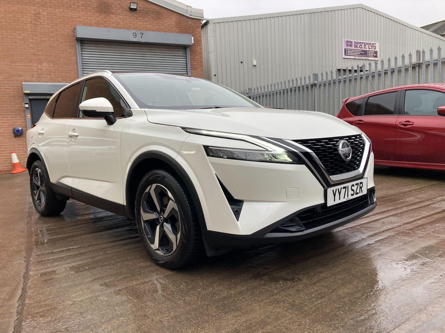 Used Nissan Qashqai for sale - 77306204: Photo 18