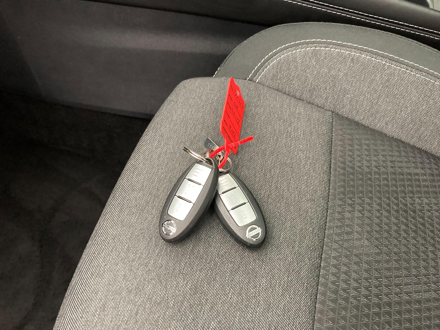 Used Nissan Qashqai for sale - 77306204: Photo 30