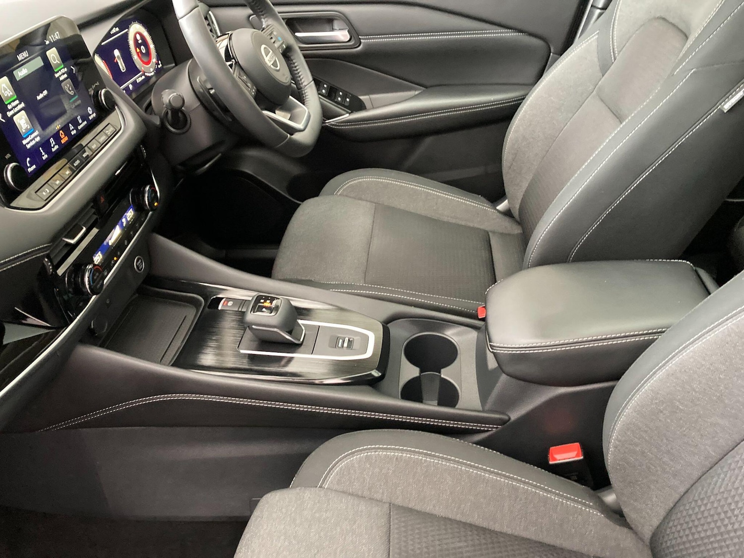 Used Nissan Qashqai for sale - 77306204: Photo 32